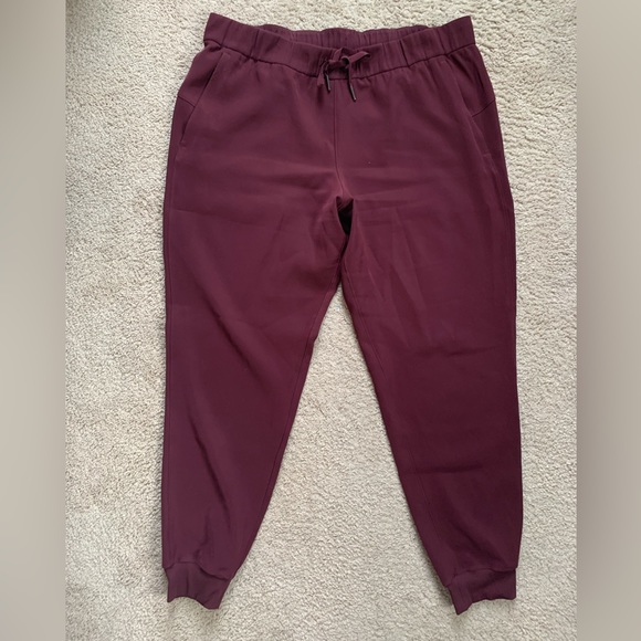 Lululemon Athletica Stretch High-Rise Jogger Full Length Maroon Size 12US - Picture 1 of 8